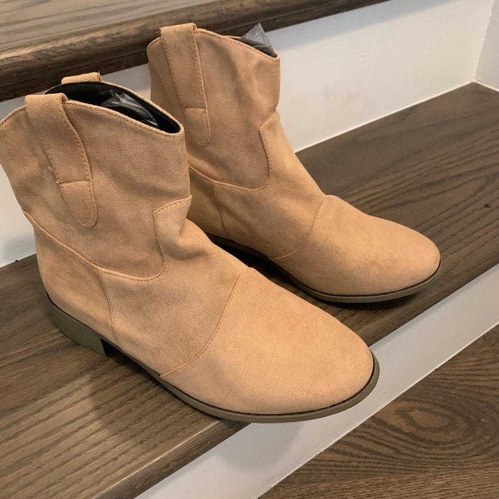 Eleanor and Grace Tan Women's Ankle Boots